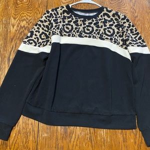 Womens long sleeve shirt size L